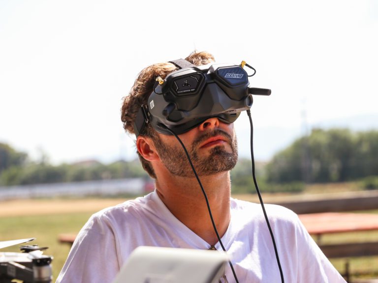 FPV-drone-pilot
